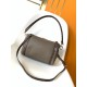 LV Bags Top Quality M26905
17 x 13.5 x 26CM LV Bags Top Quality M26905
17 x 13.5 x 26CM