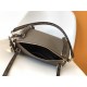 LV Bags Top Quality M26905
17 x 13.5 x 26CM LV Bags Top Quality M26905
17 x 13.5 x 26CM
