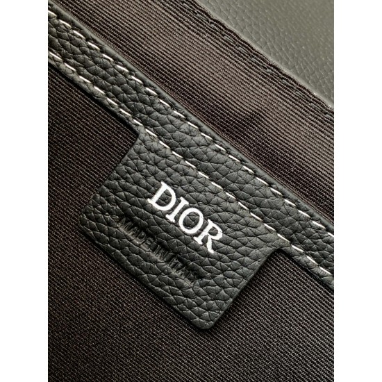 Dior Bags Top Quality 1ADPO049
size : 23 x 18 x 6 CM Dior Bags Top Quality 1ADPO049
size : 23 x 18 x 6 CM