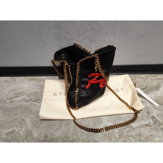 Stella Bags Top Quality
18cm
Stella Bags Top Quality
18cm