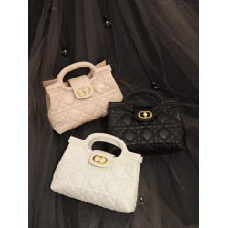 Dior Bags Top Quality Jolie Top Handle
size :18.5*8.5*13 CM