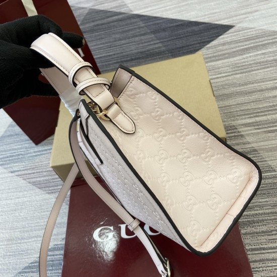 Gucci Bags
Top Quality
838992 Gucci Bags
Top Quality
838992