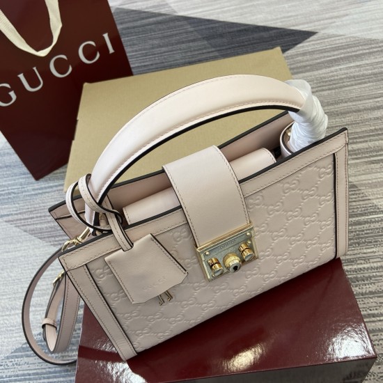 Gucci Bags
Top Quality
838992 Gucci Bags
Top Quality
838992