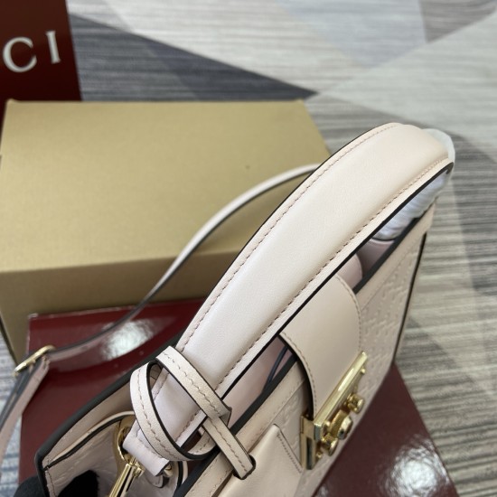 Gucci Bags
Top Quality
838992 Gucci Bags
Top Quality
838992