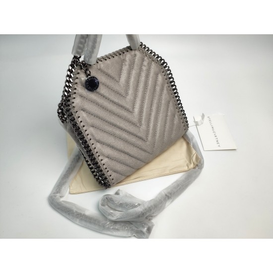 Stella Bags Top Quality
18cm
Stella Bags Top Quality
18cm