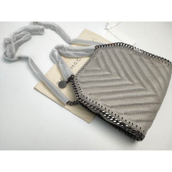 Stella Bags Top Quality
18cm
Stella Bags Top Quality
18cm