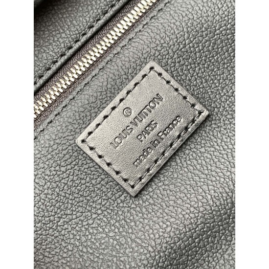 LV Bags Top Quality M15246
28 x 15 x 16.5 CM LV Bags Top Quality M15246
28 x 15 x 16.5 CM