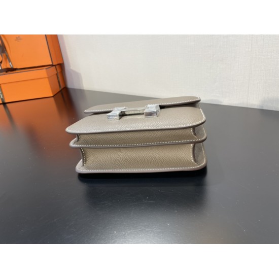 Hermes Bags Top Quality
19cm $250
23cm $260 Hermes Bags Top Quality
19cm $250
23cm $260
