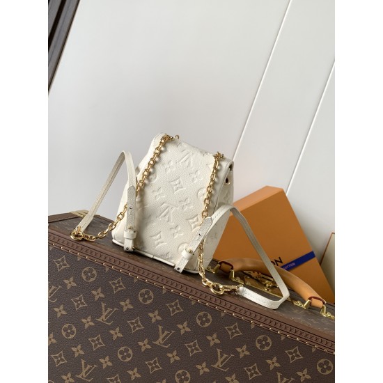 LV Bags Top Quality M25819
15 x 10 x 19 CM LV Bags Top Quality M25819
15 x 10 x 19 CM