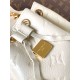LV Bags Top Quality M25819
15 x 10 x 19 CM LV Bags Top Quality M25819
15 x 10 x 19 CM