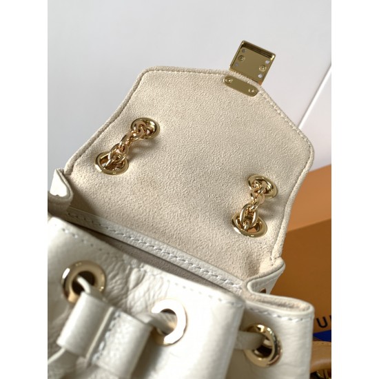 LV Bags Top Quality M25819
15 x 10 x 19 CM LV Bags Top Quality M25819
15 x 10 x 19 CM