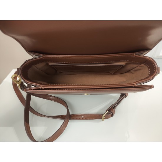 Stella Bags Top Quality 2500
21.5*5.5*17cm
Stella Bags Top Quality 2500
21.5*5.5*17cm