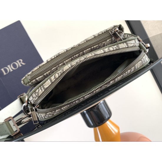 Dior Bags Top Quality 1ADPO276CDP
size : 23.3 x 16.5 x 4.3 CM Dior Bags Top Quality 1ADPO276CDP
size : 23.3 x 16.5 x 4.3 CM