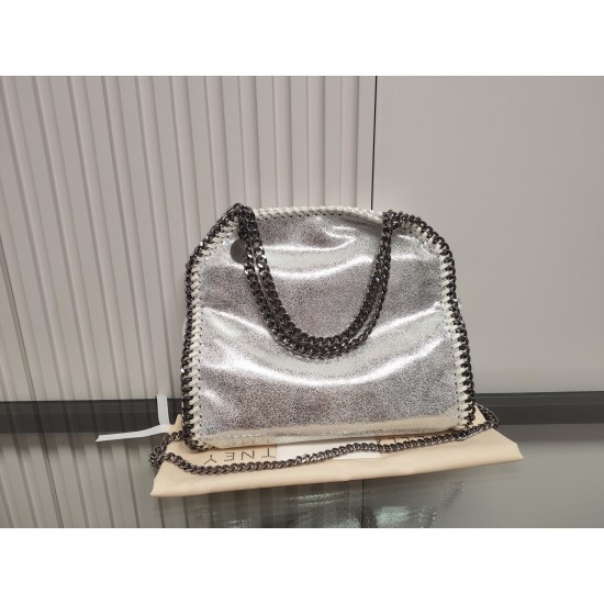 Stella Bags Top Quality
25cm
Stella Bags Top Quality
25cm
