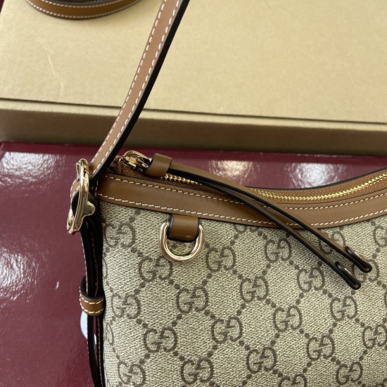 Gucci Bags
Top Quality
847450 Gucci Bags
Top Quality
847450