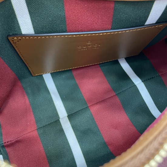 Gucci Bags
Top Quality
847450 Gucci Bags
Top Quality
847450