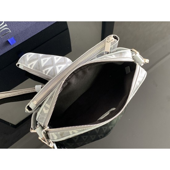 Dior Bags Top Quality 1ADPO276CDP
size : 23.3 x 16.5 x 4.3 CM Dior Bags Top Quality 1ADPO276CDP
size : 23.3 x 16.5 x 4.3 CM