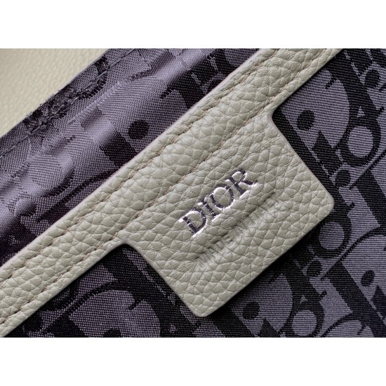 Dior Bags Top Quality 1ADPO049
size : 23 x 18 x 6 CM Dior Bags Top Quality 1ADPO049
size : 23 x 18 x 6 CM