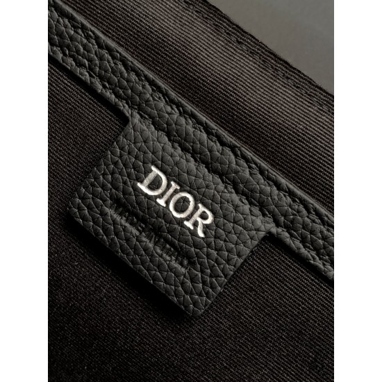 Dior Bags Top Quality 1ADPO049
size : 23 x 18 x 6 CM Dior Bags Top Quality 1ADPO049
size : 23 x 18 x 6 CM