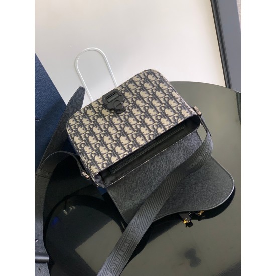 Dior Bags Top Quality 1ADPO049
size : 23 x 18 x 6 CM Dior Bags Top Quality 1ADPO049
size : 23 x 18 x 6 CM