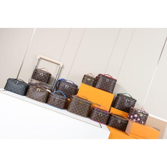 LV Bags Top Quality M11508
LV Bags Top Quality M11508