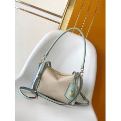 LV Bags Top Quality M26905
17 x 13.5 x 26CM
