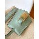LV Bags Top Quality M26905
17 x 13.5 x 26CM