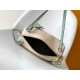 LV Bags Top Quality M26905
17 x 13.5 x 26CM