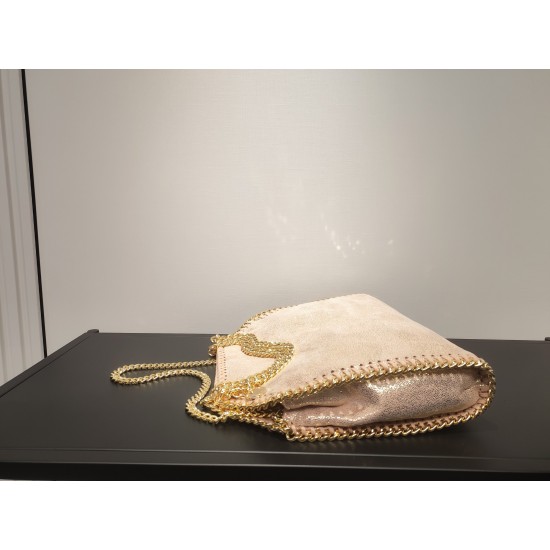 Stella Bags Top Quality
25cm
Stella Bags Top Quality
25cm