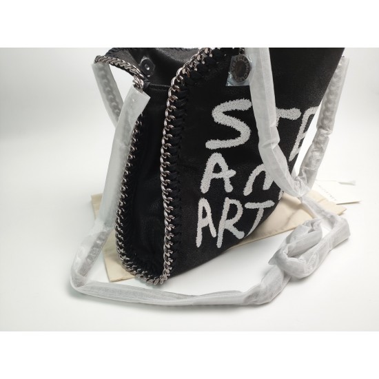 Stella Bags Top Quality
25cm
Stella Bags Top Quality
25cm