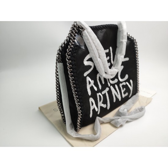 Stella Bags Top Quality
25cm
Stella Bags Top Quality
25cm