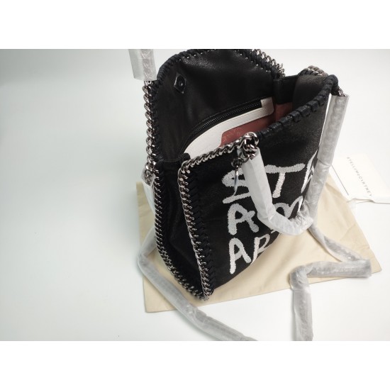 Stella Bags Top Quality
25cm
Stella Bags Top Quality
25cm