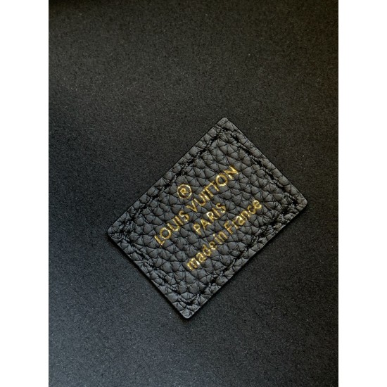 LV Bags Top QualityM46739
38 x 26 x 10 CM LV Bags Top QualityM46739
38 x 26 x 10 CM